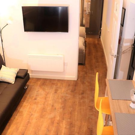 Modern Newgate Apartments - Convenient Location, Close To All Local Amenities Stoke-on-Trent エクステリア 写真