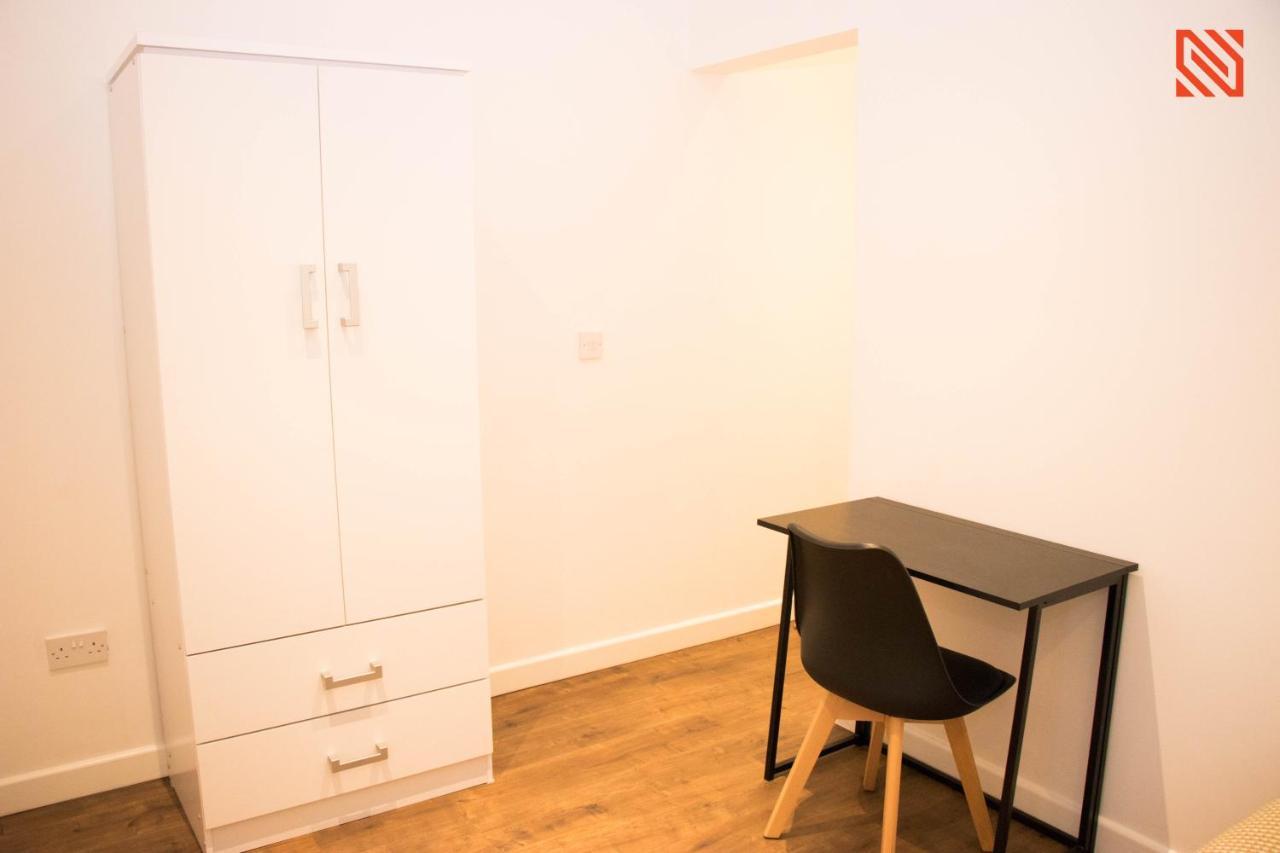 Modern Newgate Apartments - Convenient Location, Close To All Local Amenities Stoke-on-Trent エクステリア 写真